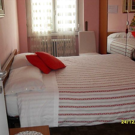 Milan House Hotel Buitenkant foto